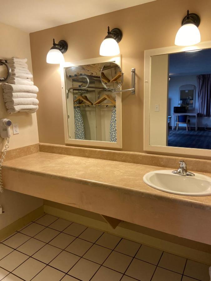 Buccaneer Inn Остров Сент-Джордж Экстерьер фото